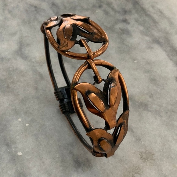 Vintage Burnished Copper Clamper Cuff Bracelet - Picture 3 of 6